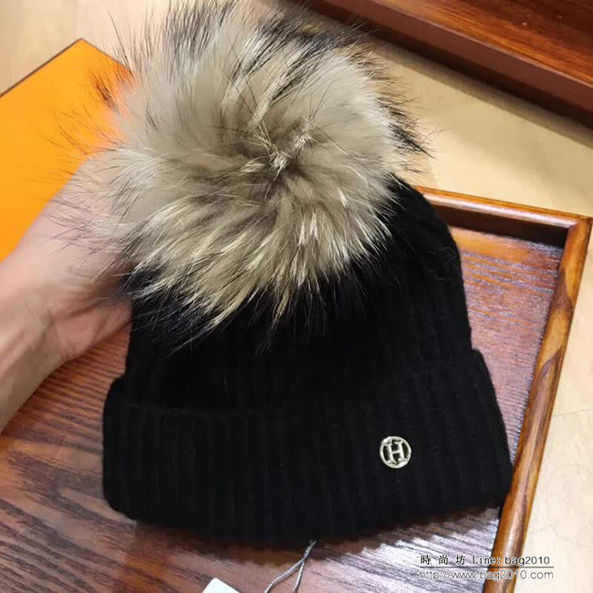 愛馬仕HERMES 秋冬新款 時尚爆款狐狸毛球羊絨帽 LLWJ8715